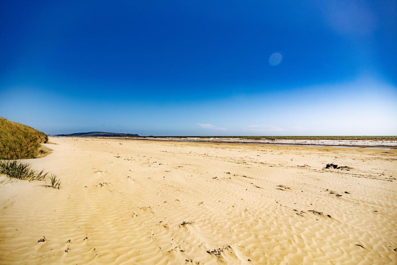 Otatara Beach Road Holiday Park מראה חיצוני תמונה