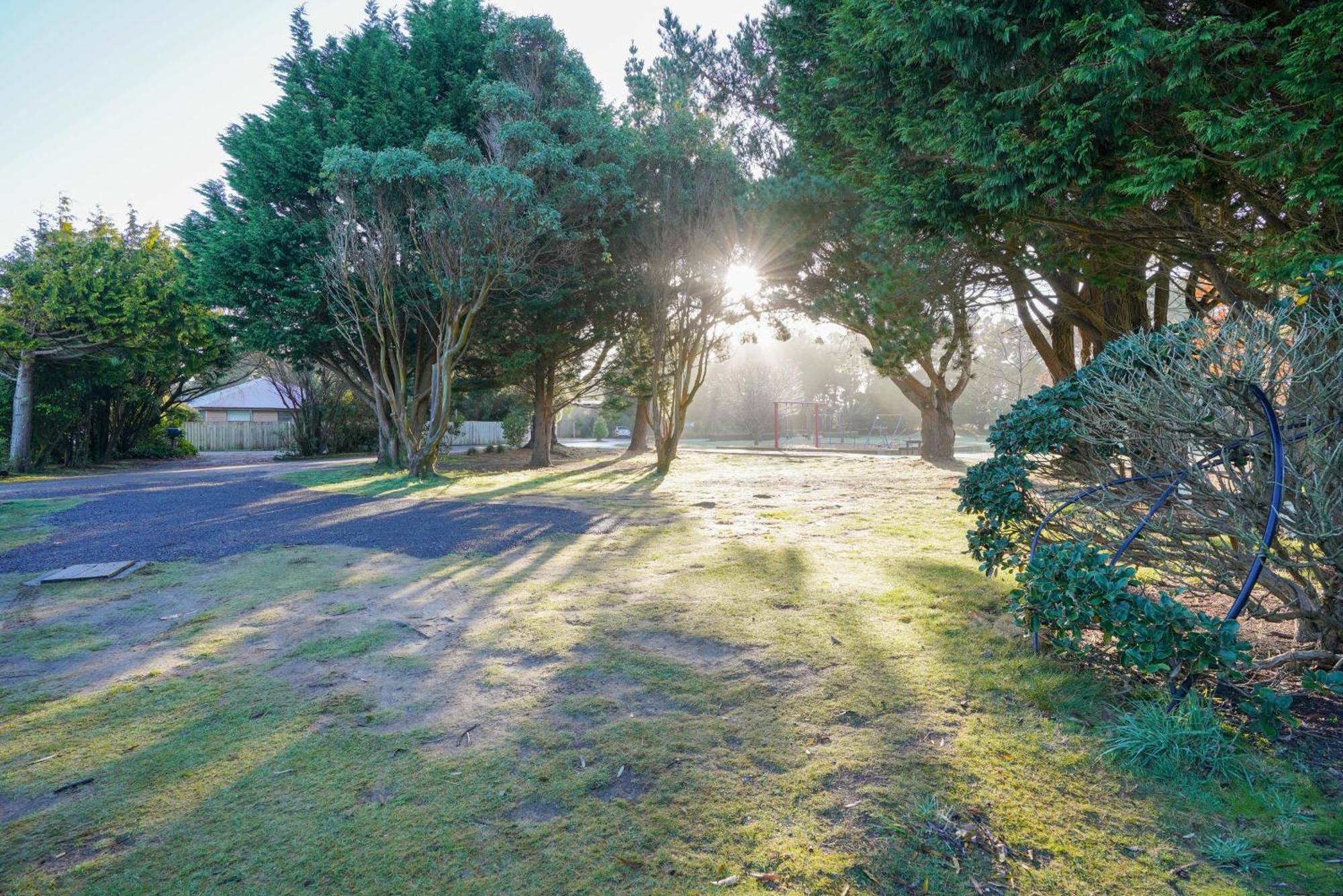Otatara Beach Road Holiday Park מראה חיצוני תמונה